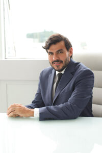 Dr. Filipe Canal Moura, cirurgião plástico